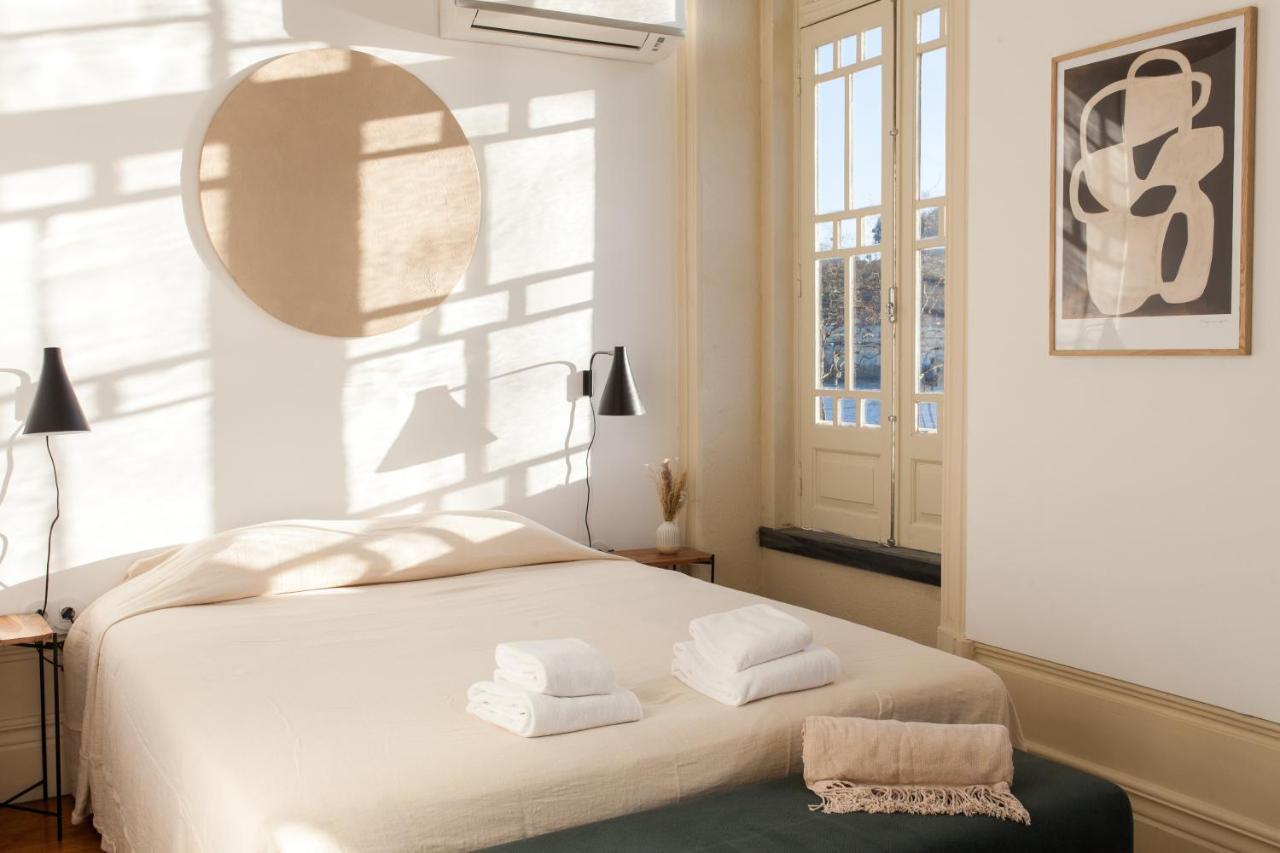 Viva Alameda Suites - River Guest House Porto Buitenkant foto