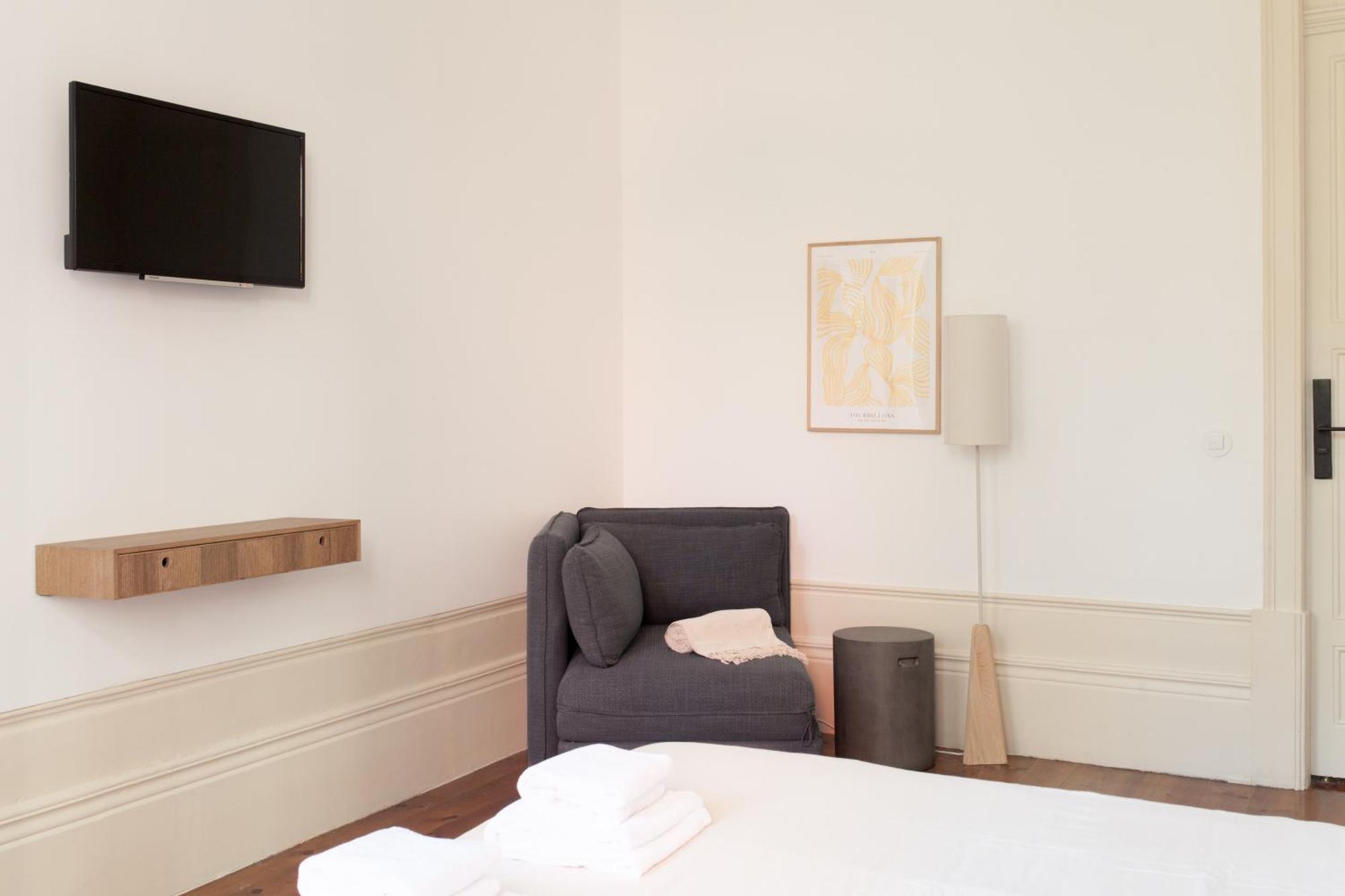 Viva Alameda Suites - River Guest House Porto Buitenkant foto