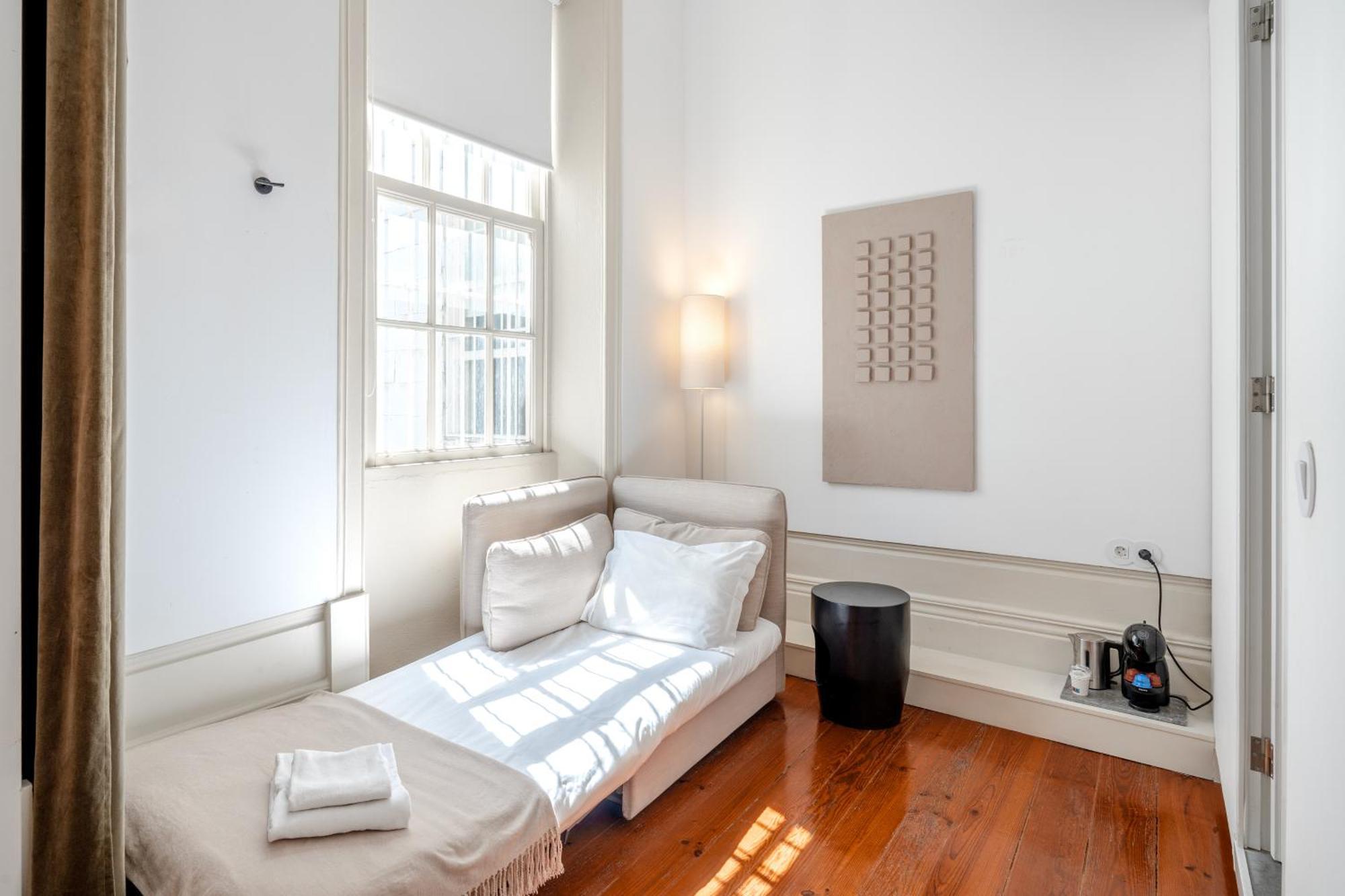 Viva Alameda Suites - River Guest House Porto Buitenkant foto